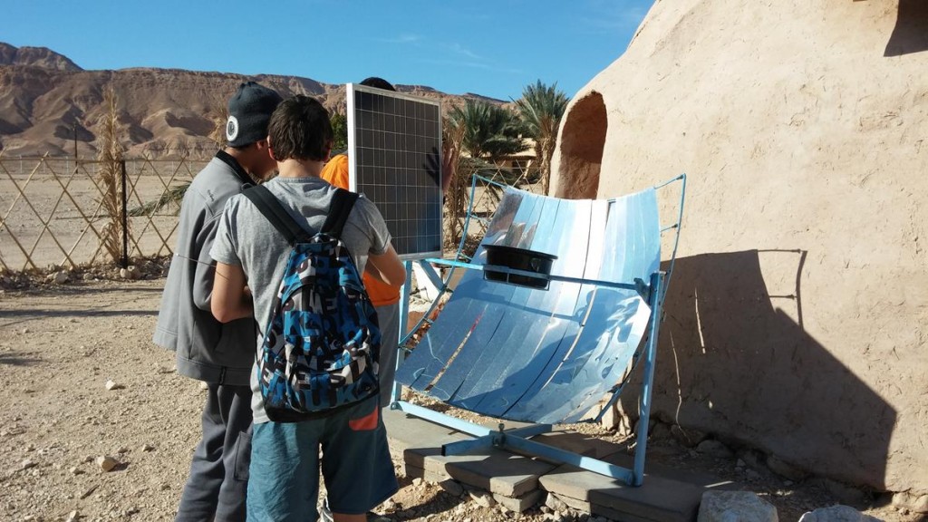 Students taking part in Eilat-Eilot's MEPI project
